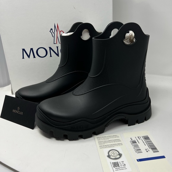 Moncler Boots Womens Misty Outdoor Ankle Pull On Rain Shoes Chelsea Style Bootie - Picture 1 of 11